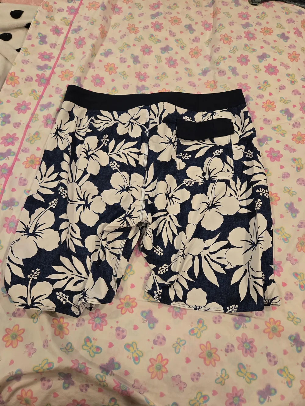 *Old Navy* Men's Navy Blue & White Floral Board Shorts